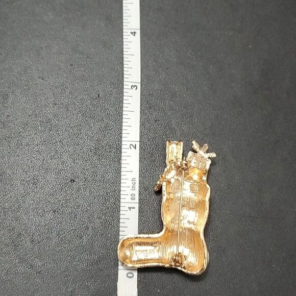 Monet gold tone red enamel stocking brooch - Picture 7 of 7